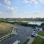 Lagoon Park Apartments With Beach View